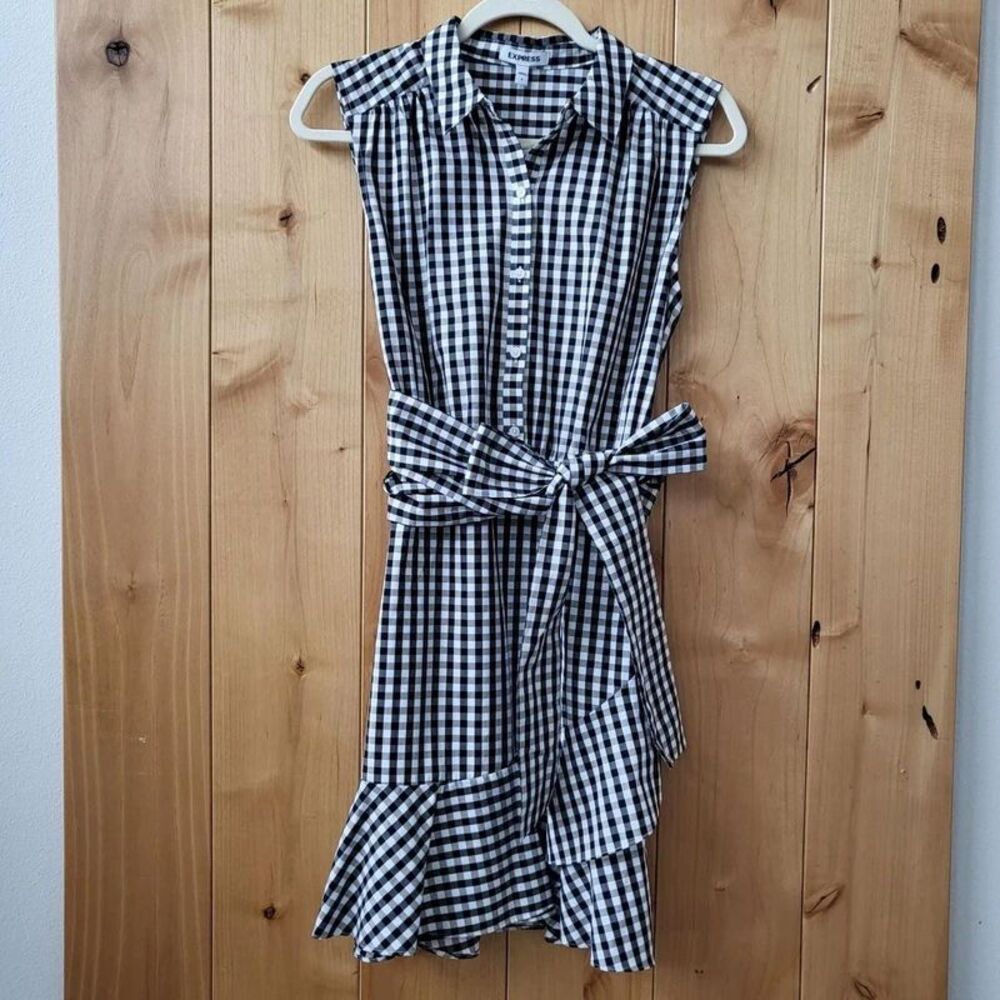 BNWT Express Checked Sleeveless B&W Wrap Dress Size 8